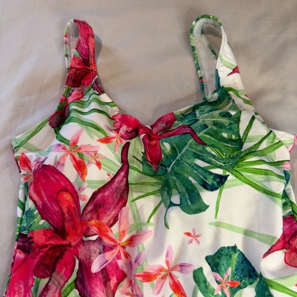 Nicole Miller Bathing Suit, Lagoon Floral Scoop Back, One Piece Women's Sz M - Picture 2 of 9